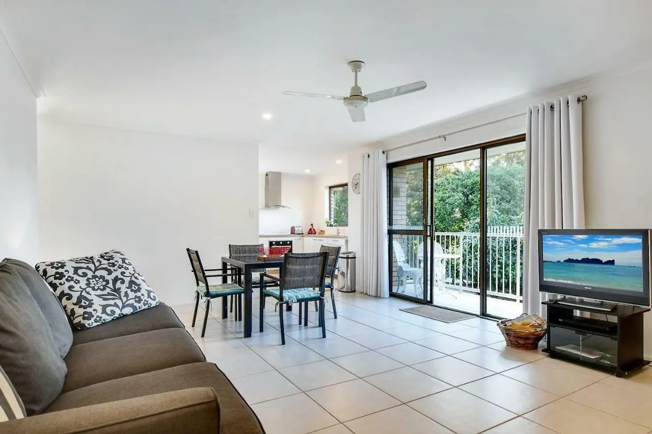 2 Bedroom Unit Mooloolaba- Walk To The Beach Australia
